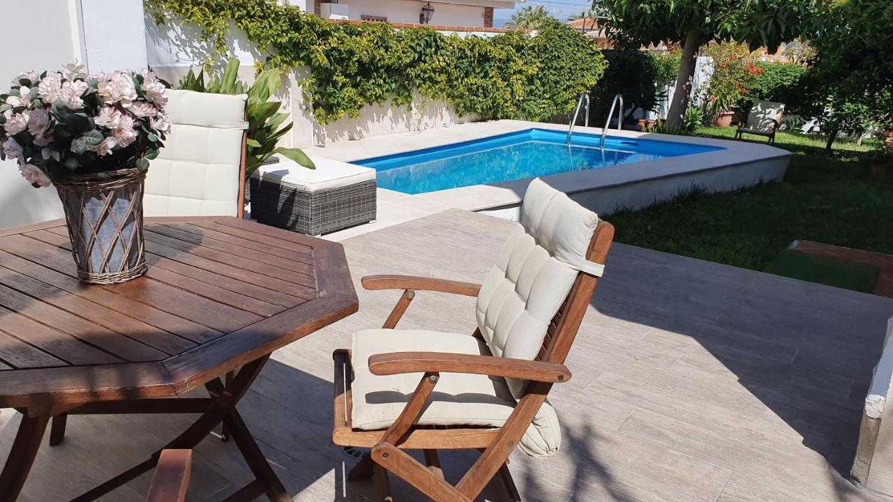 Lovely Apartment Alhaurín de la Torre Buitenkant foto