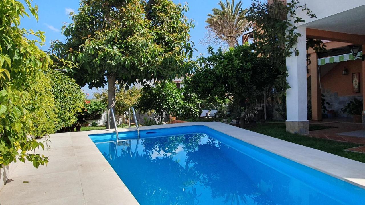 Lovely Apartment Alhaurín de la Torre Buitenkant foto